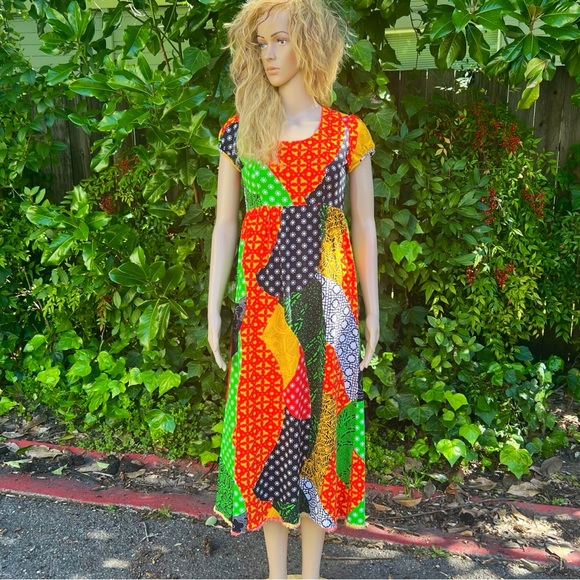 Vintage Dresses & Skirts - 1970s Denise Are Here All Cotton Primary Colors Patchwork Dress